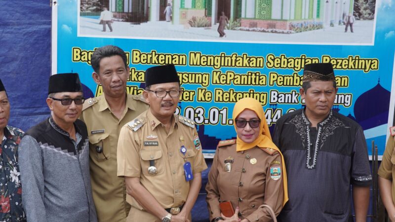 Bupati Agus Istiqlal Hadiri Peletakan Batu Pertama Pembangunan Masjid Al-Hikmah Pekon Kebuayan